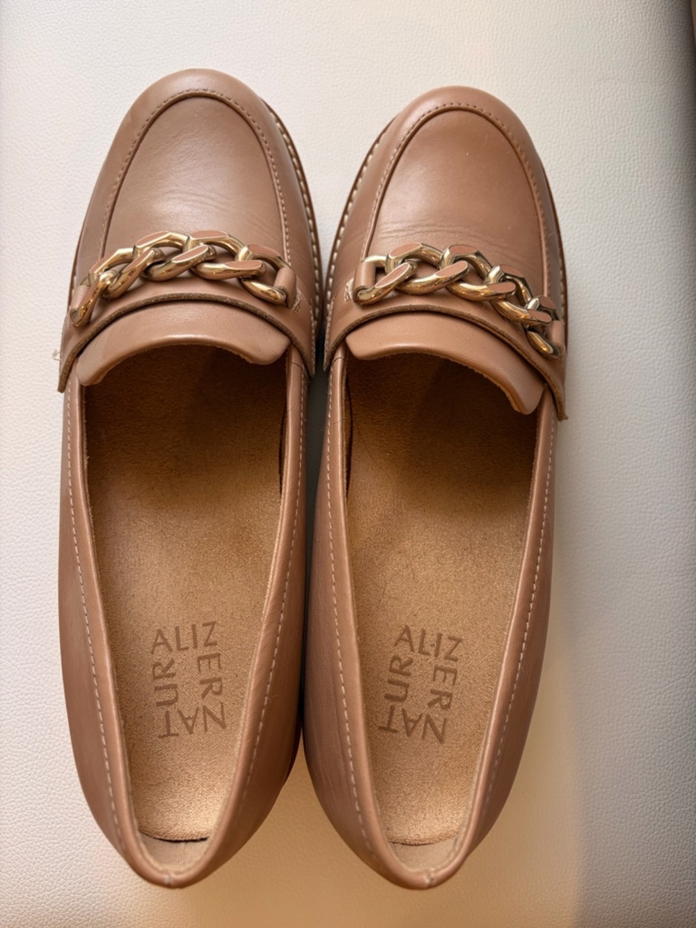 Naturalizer Leather Desi Loafers – Size 8.5 B